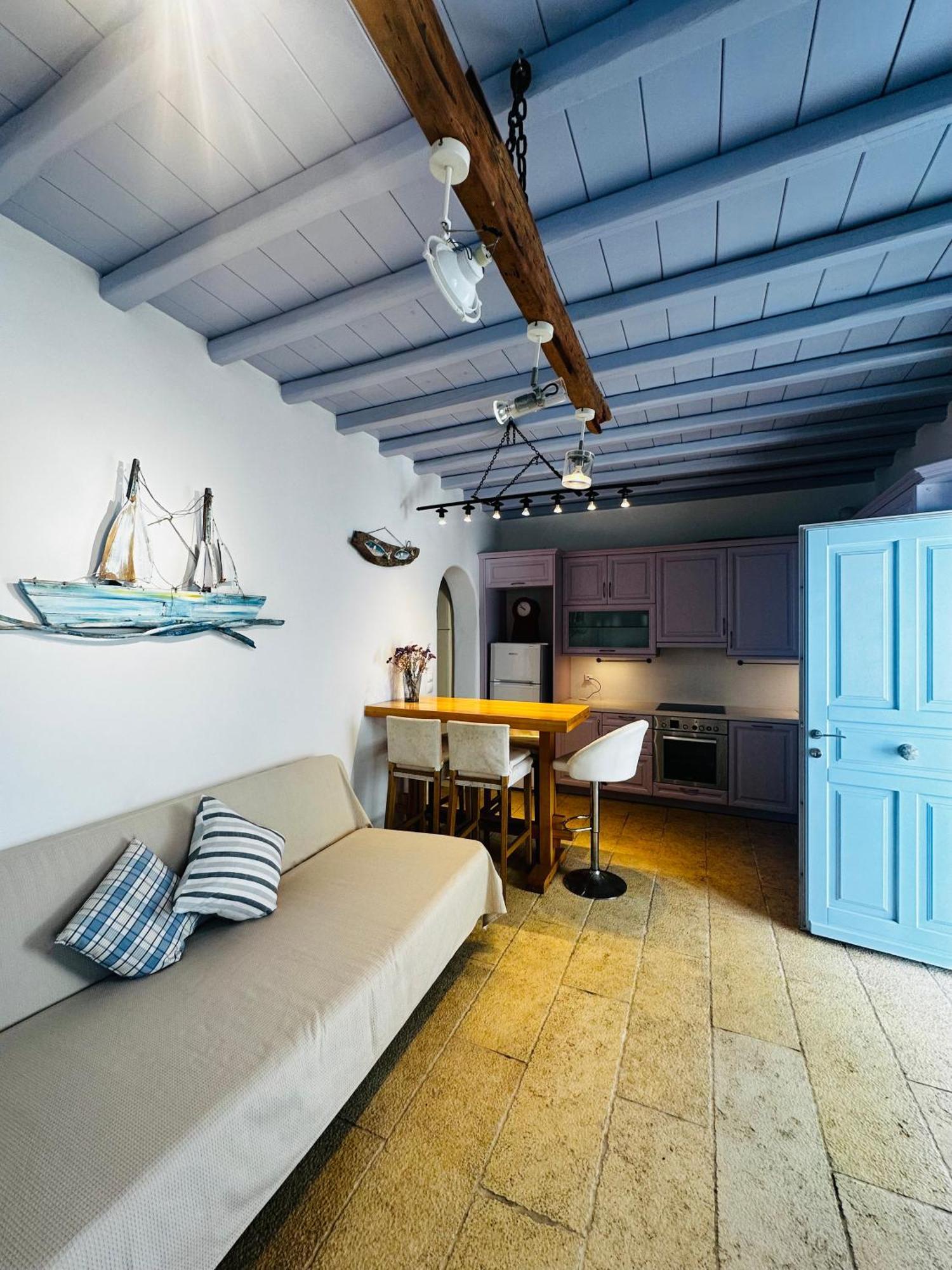 Traditional Mansion In Mykonos Holiday home